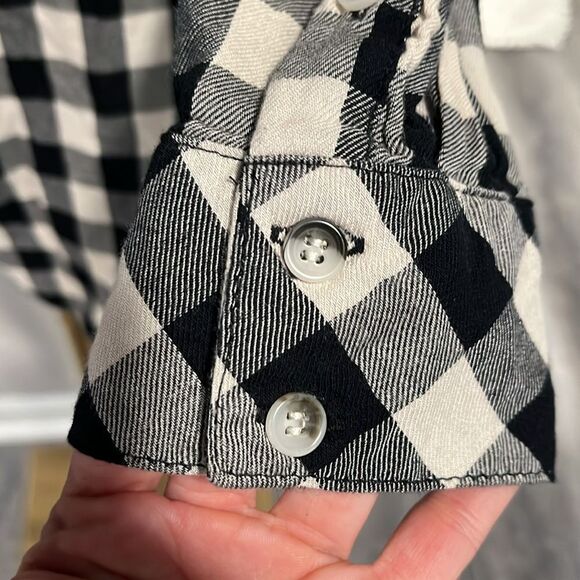 Anthropologie Sanctuary Plaid checkered Button-Up Shirt in Black and White XS - Picture 4 of 7